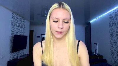LanaMetellus live cam on Cam4