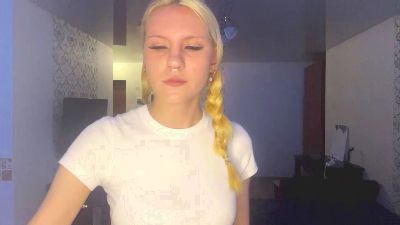 LanaMetellus live cam on Cam4