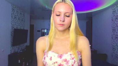 LanaMetellus live cam on Cam4