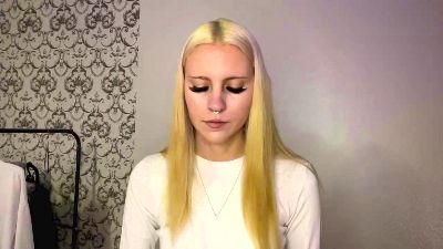 LanaMetellus live cam on Cam4