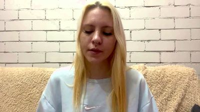 LanaMetellus live cam on Cam4