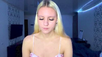 LanaMetellus live cam on Cam4