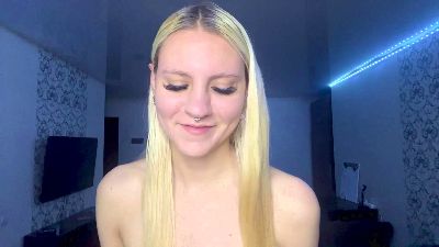 LanaMetellus live cam on Cam4