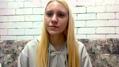 LanaMetellus live cam on Cam4