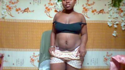 Landy live cam on Cam4
