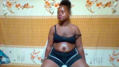 Landy live cam on Cam4