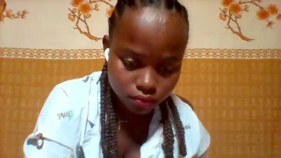 Landy live cam on Cam4