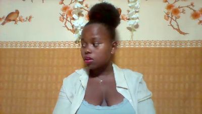 Landy live cam on Cam4