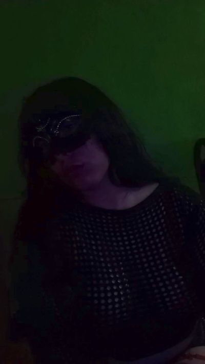 Lanenadeloeste live cam on Cam4