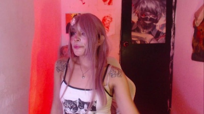 Lanna_Moretti live cam on Cam4