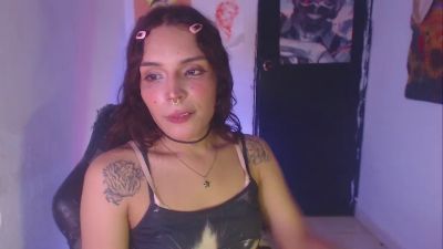 Lanna_Moretti live cam on Cam4