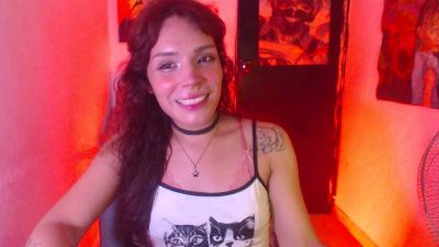 Lanna_Moretti live cam on Cam4