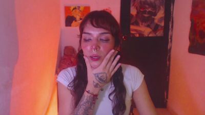 Lanna_Moretti live cam on Cam4