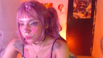 Lanna_Moretti live cam on Cam4