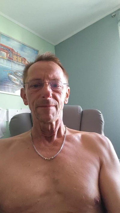 Lanzelot23 live cam on Cam4