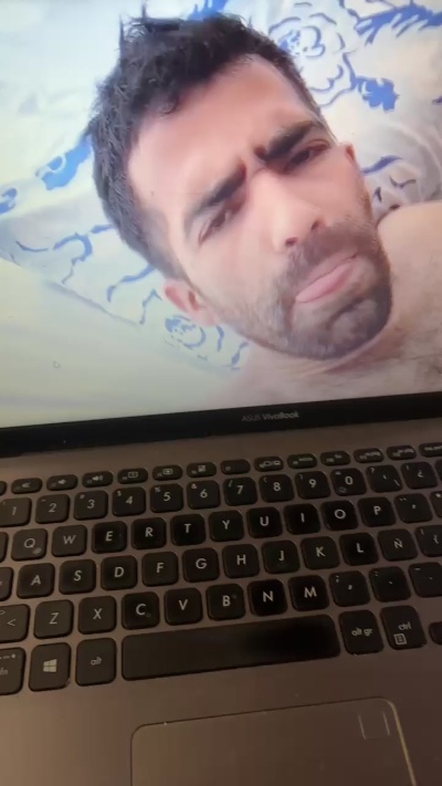 Laoquedad live cam on Cam4
