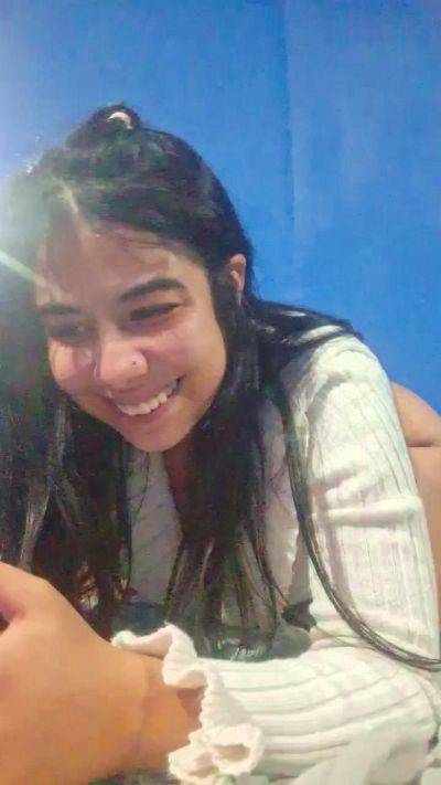 Lapatrona1889 live cam on Cam4