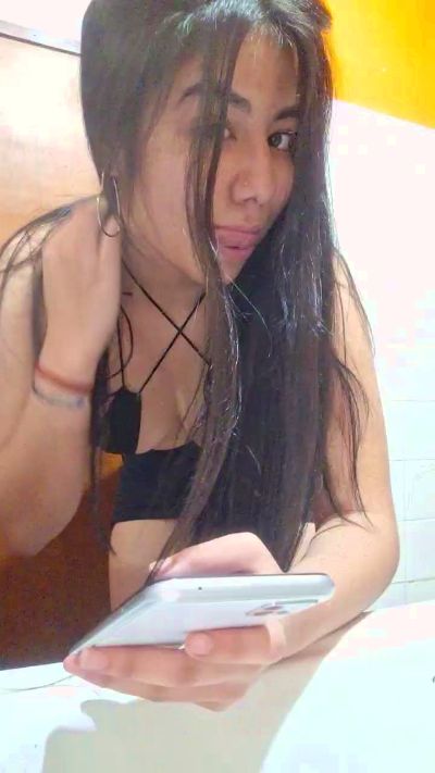 Lapatrona1889 live cam on Cam4