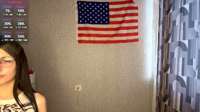LaraHerb live cam on Cam4