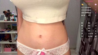 LaraHerb live cam on Cam4