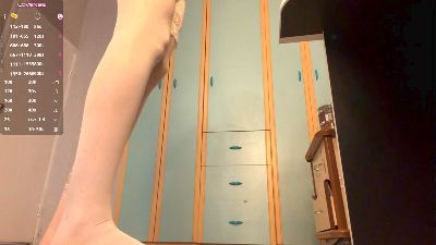 LaraHerb live cam on Cam4