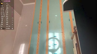 LaraHerb live cam on Cam4