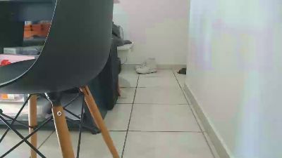 Larafantasy live cam on Cam4