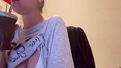 Larafoxok live cam on Cam4