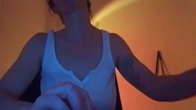 Larafoxok live cam on Cam4