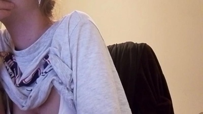 Larafoxok live cam on Cam4