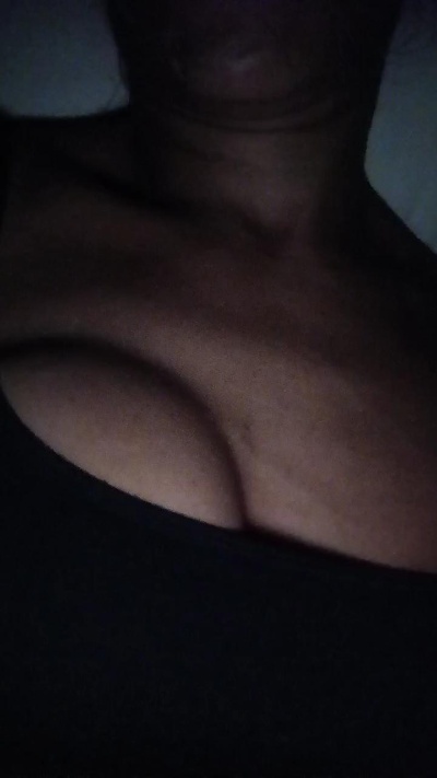 LaralallA live cam on Cam4