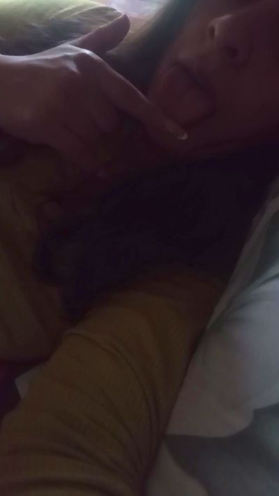 Laravazquzz live cam on Cam4