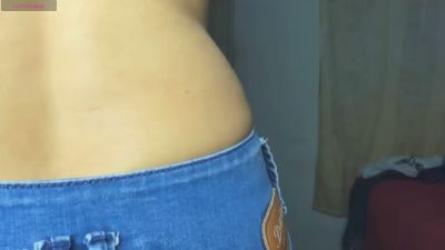 Laravela1 live cam on Cam4