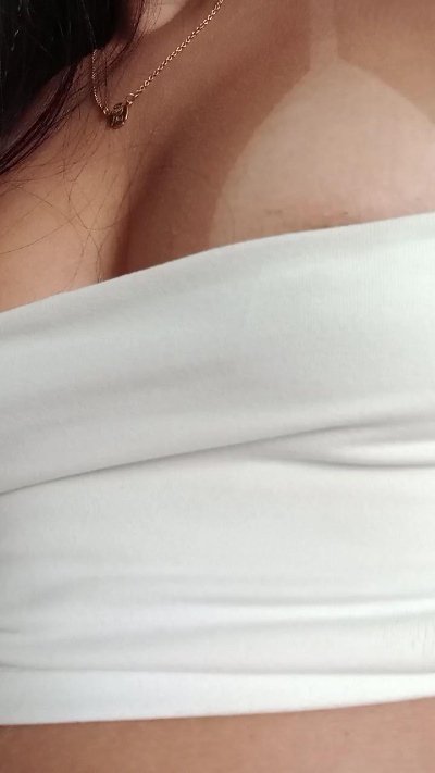 Laris91 live cam on Cam4