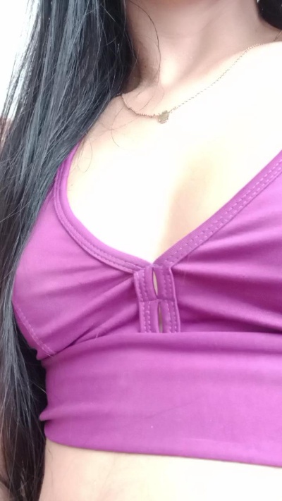 Laris91 live cam on Cam4