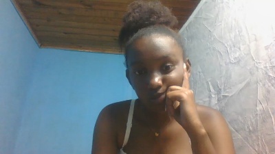 Larissa live cam on Cam4