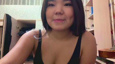 LaritaSuitt live cam on Cam4