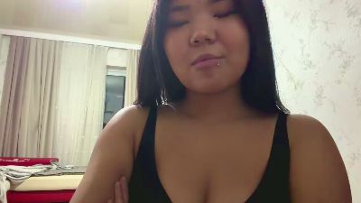 LaritaSuitt live cam on Cam4
