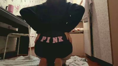 LaritaSuitt live cam on Cam4