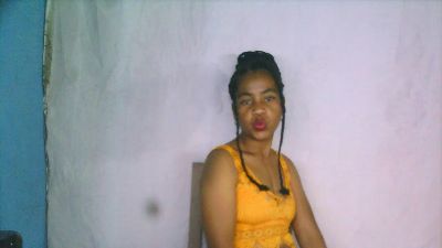 Larj live cam on Cam4