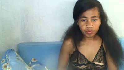 Larj live cam on Cam4