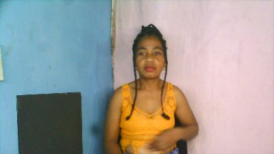 Larj live cam on Cam4