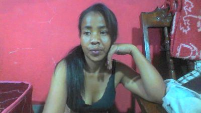 Larj live cam on Cam4