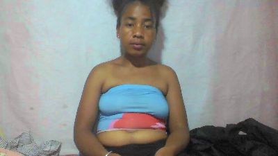 Larj live cam on Cam4