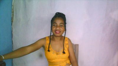 Larj live cam on Cam4