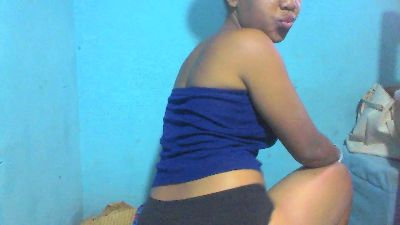 Larj live cam on Cam4