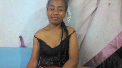 Larj live cam on Cam4