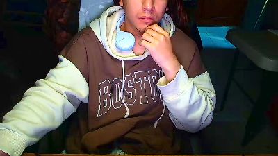 Larry_Art_A live cam on Cam4
