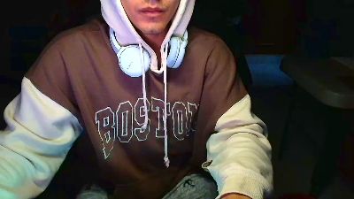 Larry_Art_A live cam on Cam4