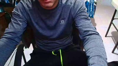 Larry_Art_A live cam on Cam4